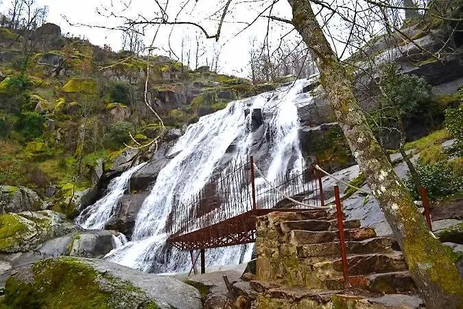 Exedra 3 Estrellas Carcaboso